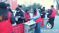 将食物平安学问送到泛博师生 